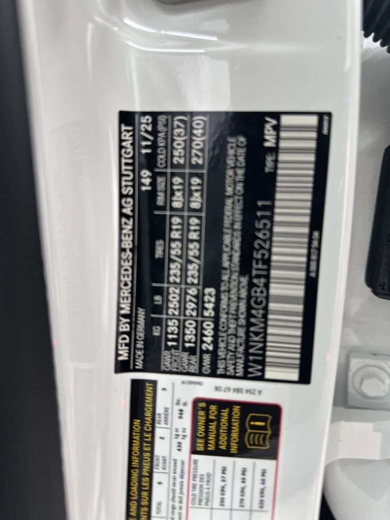 Used 2026 White Mercedes-Benz GLC 300 image 30