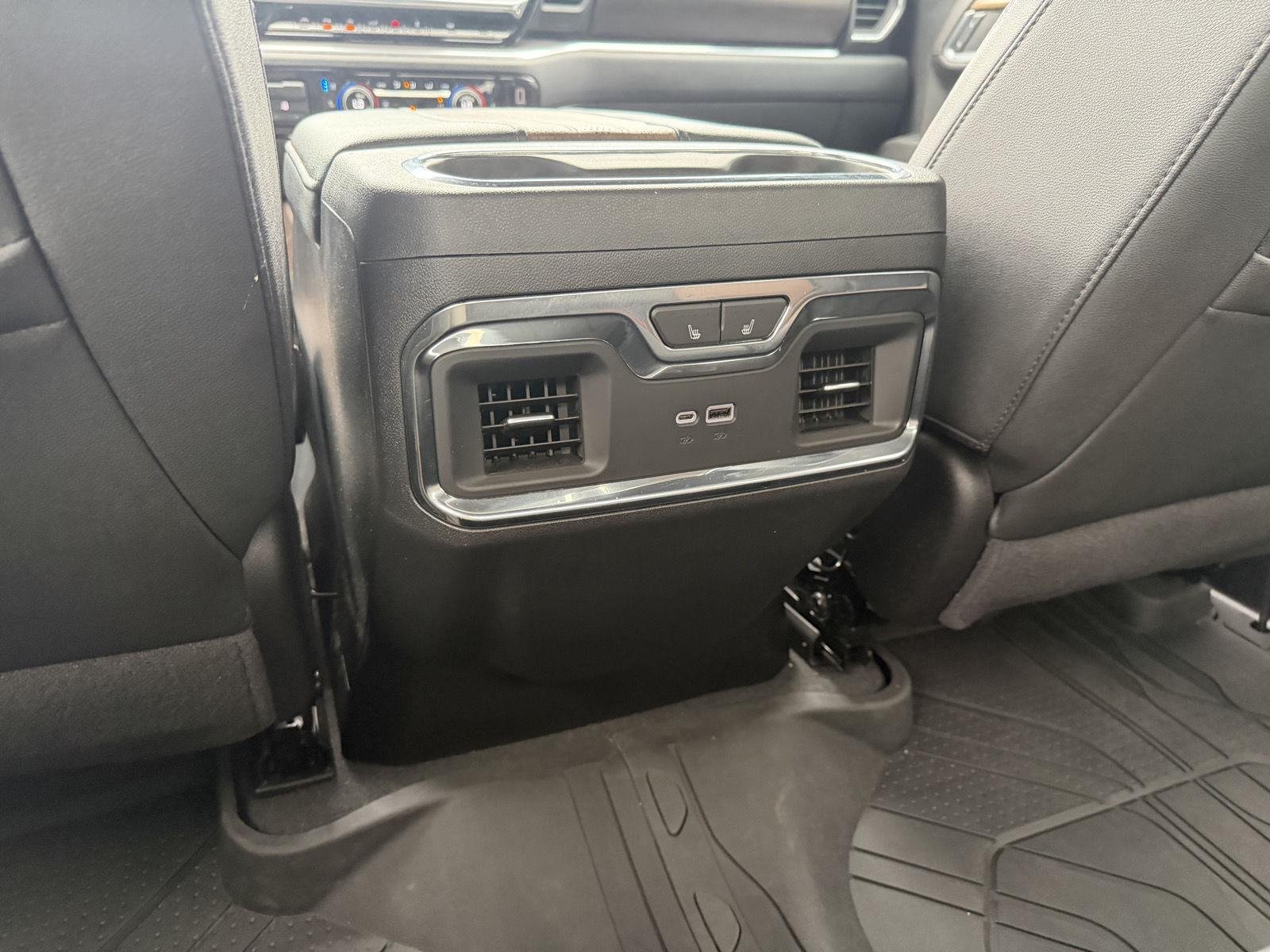 2023 Chevrolet Silverado 1500 High Country - Photo 9