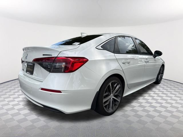 Used 2024 White Honda Touring image 5