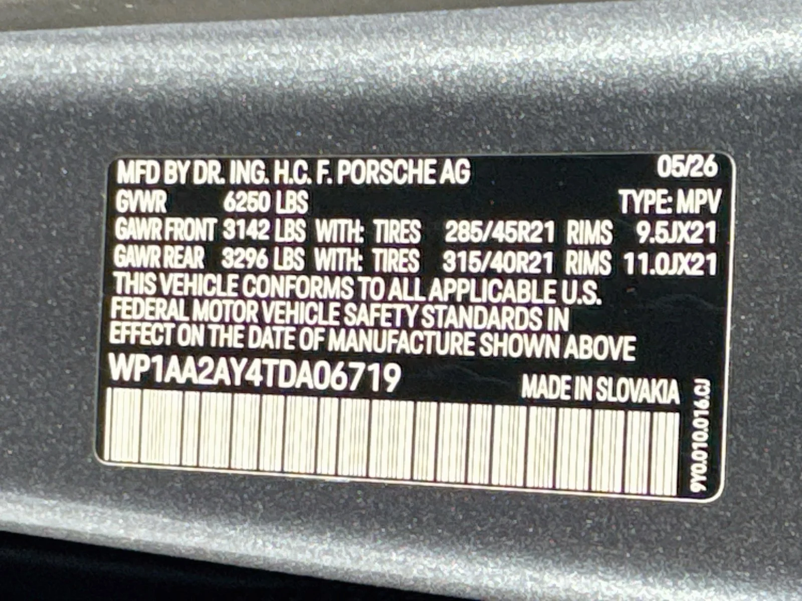 New 2026 Vanadium Grey Metallic Porsche  image 29