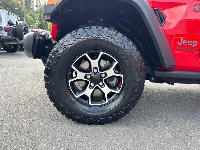 Used 2020 Firecracker Red Clearcoat Jeep Unlimited Rubicon image 28