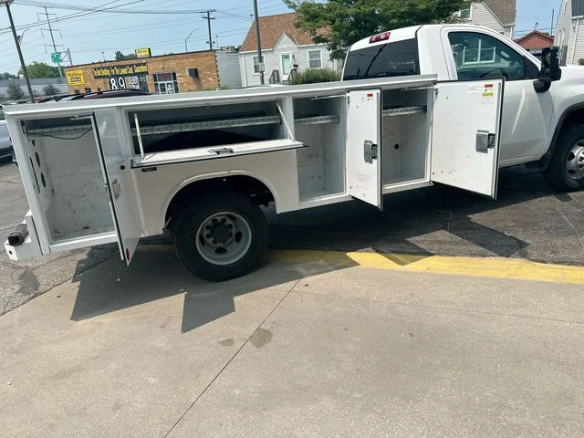 Used 2022 White Chevrolet Work Truck image 25