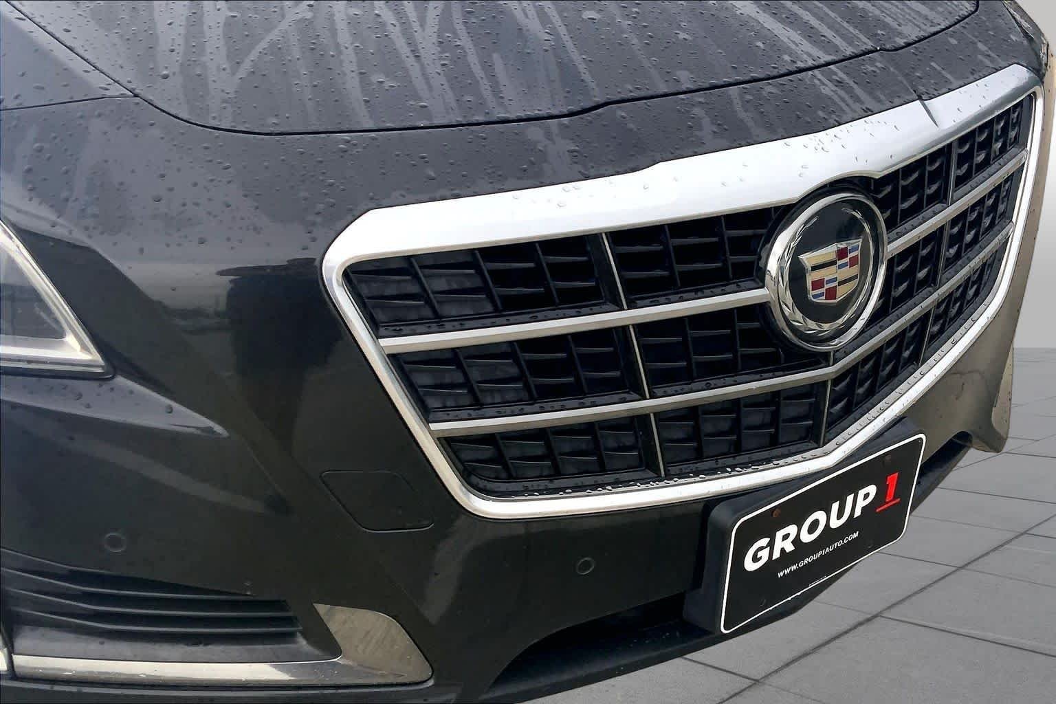 Used 2014 Black Diamond Tricoat Cadillac Vsport Premium RWD image 29
