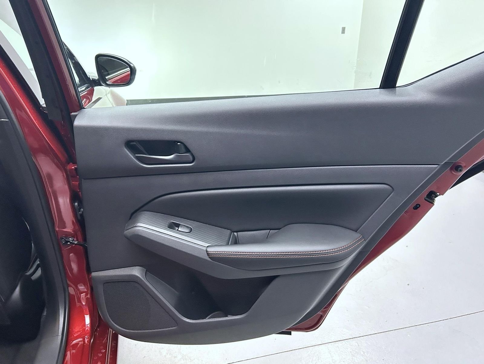 New 2026 Scarlet Ember Tintcoat Nissan 2.5 SR image 17