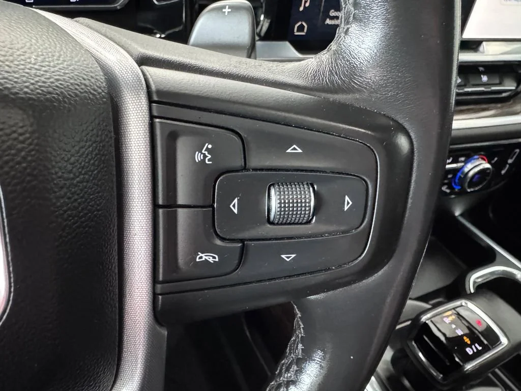 Used 2022 Titanium Rush Metallic GMC Elevation image 18