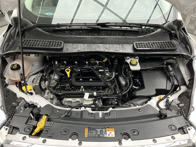 Used 2019 White Platinum Metallic Tri-Coat Ford SEL image 26