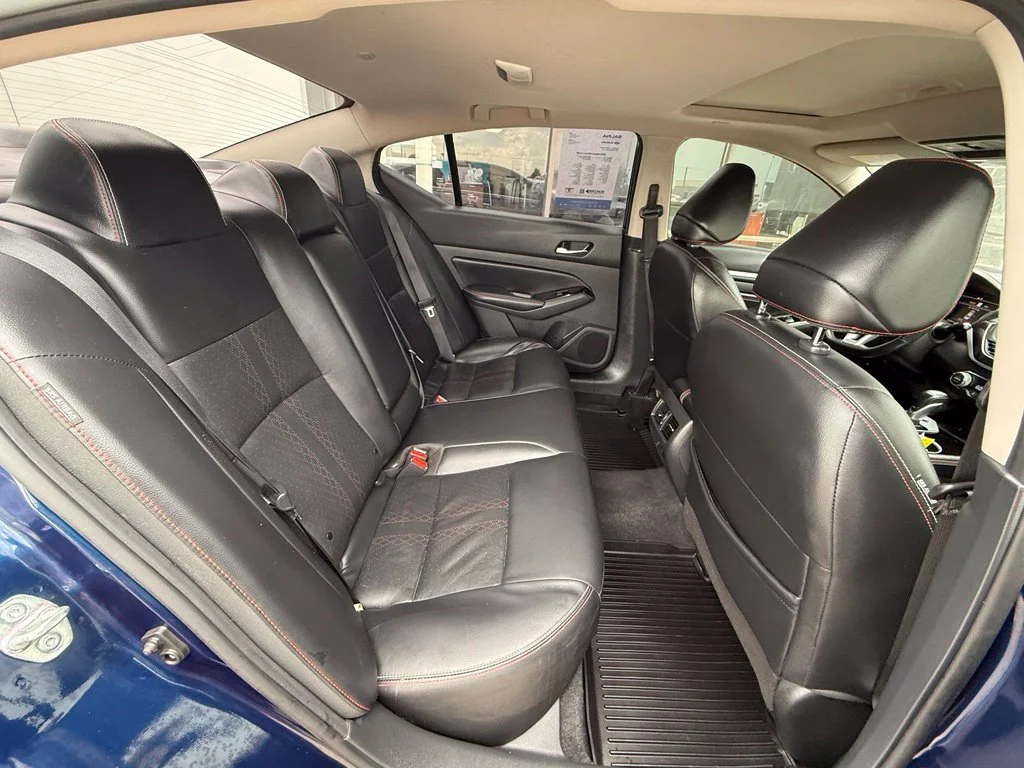 Used 2023 Blue Nissan 2.0 SR image 13