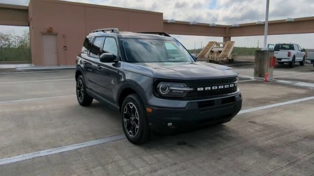 New 2026 Carbonized Gray Metallic Ford Outer Banks® image 62