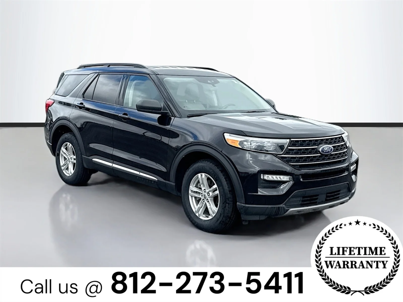 Used 2024 Black Ford XLT image 3