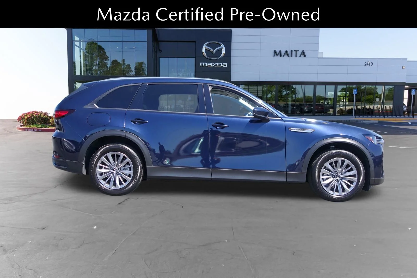 Certified Used 2024 Deep Crystal Blue Mica Mazda Preferred image 2