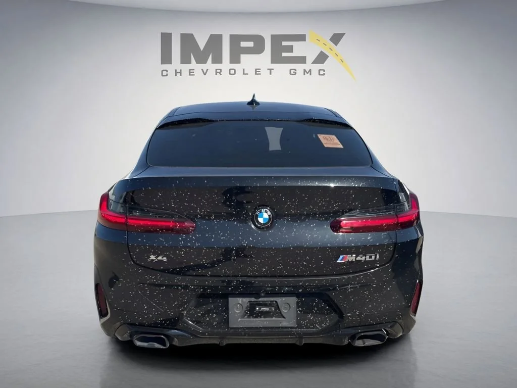 Used 2024  BMW M40i image 3