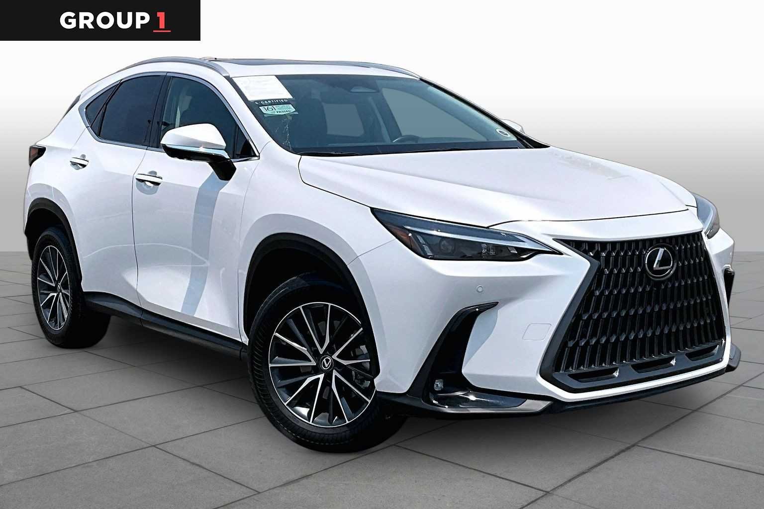 Used 2025 Eminent White Pearl Lexus Premium image 3