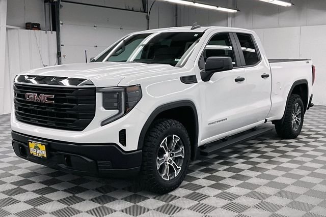 Used 2023 Summit White GMC Pro image 12