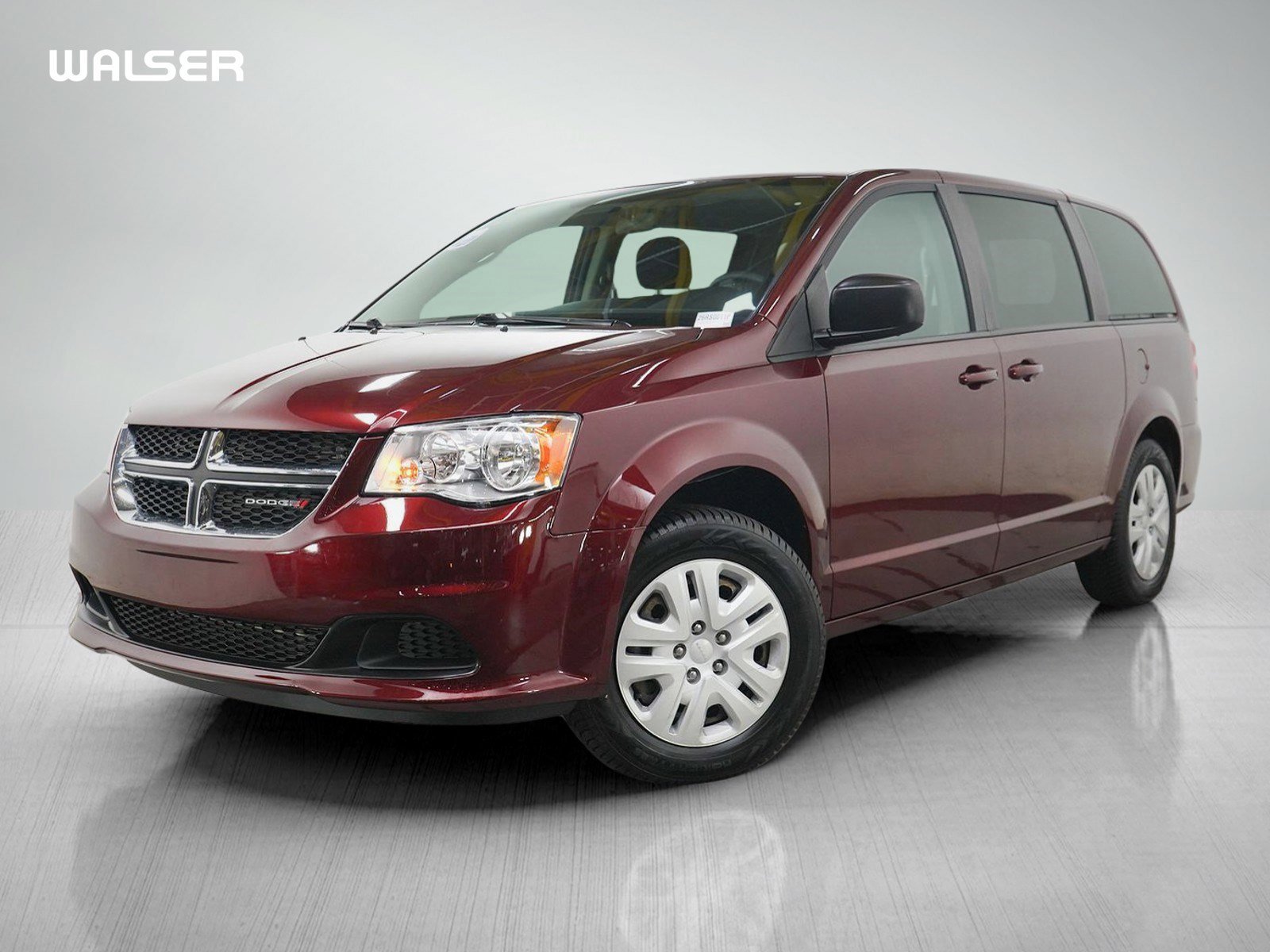 2018 Dodge Grand Caravan SE's photo