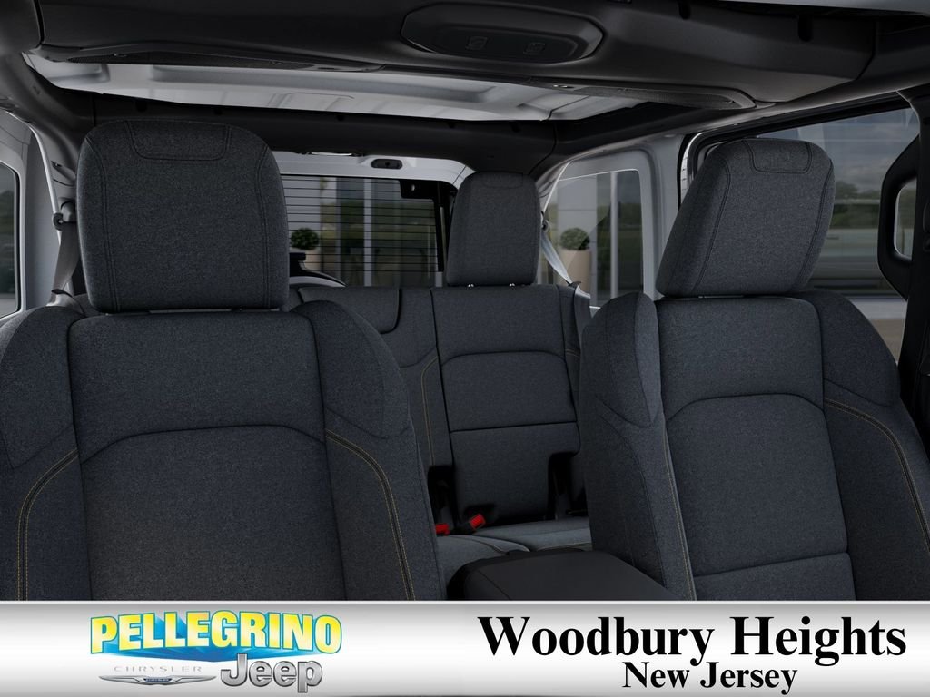 New 2026 Bright White Clear-Coat Exterior Paint Jeep Sport S image 26