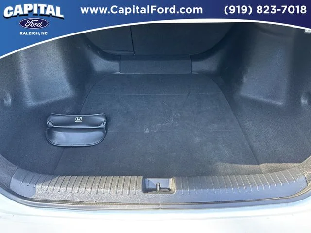 Used 2023 White Honda Touring image 16