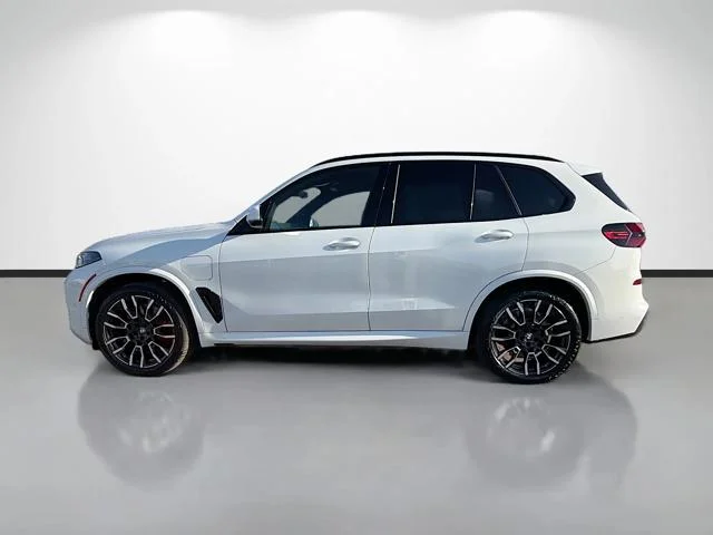 New 2026 Alpine White BMW xDrive50e image 6