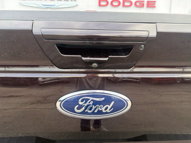 Used 2019 Red Ford Lariat image 5
