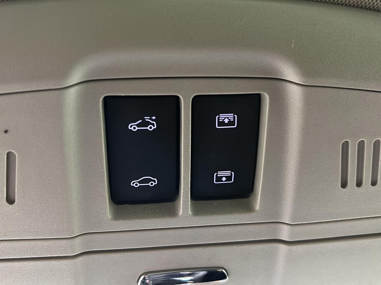 Used 2020 Espresso Buick Essence image 29
