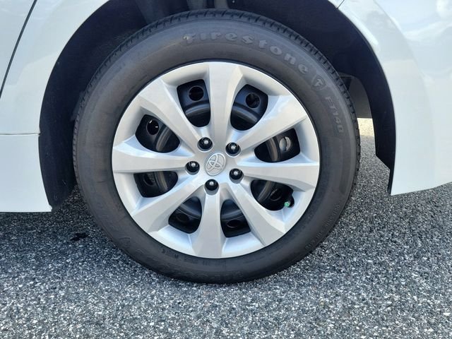 Used 2024 White Toyota LE image 5