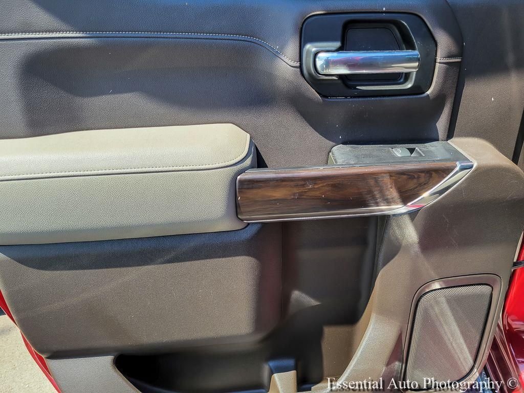 Used 2019 Red Quartz GMC SLT image 15