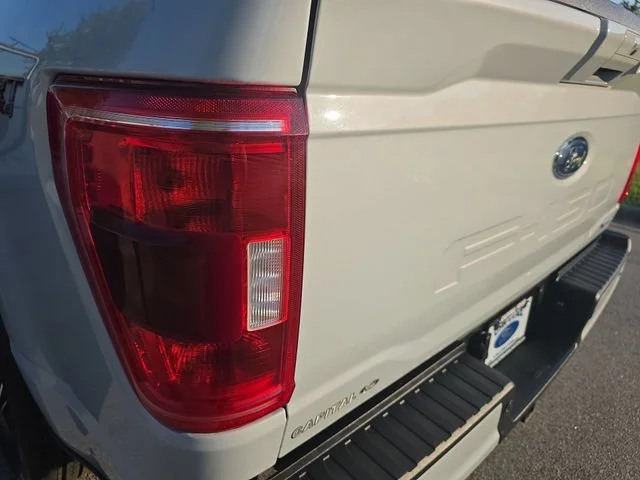Used 2022 White Ford XLT image 33