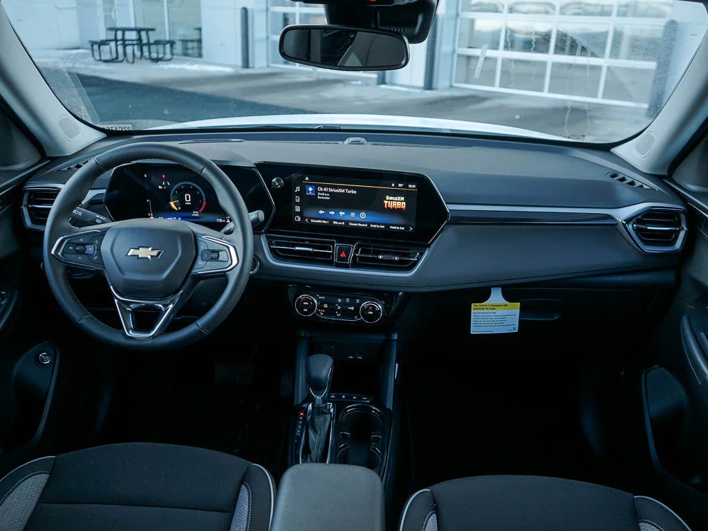 New 2026 Mosaic Black Metallic Chevrolet LT image 12