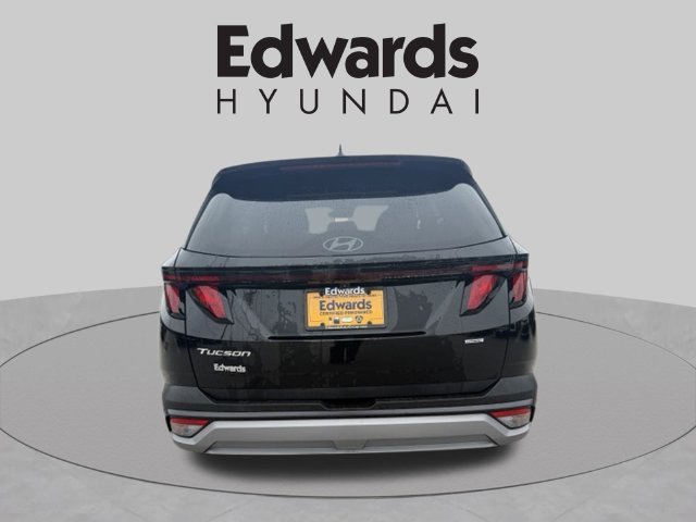 Used 2025 Black Hyundai SEL image 7