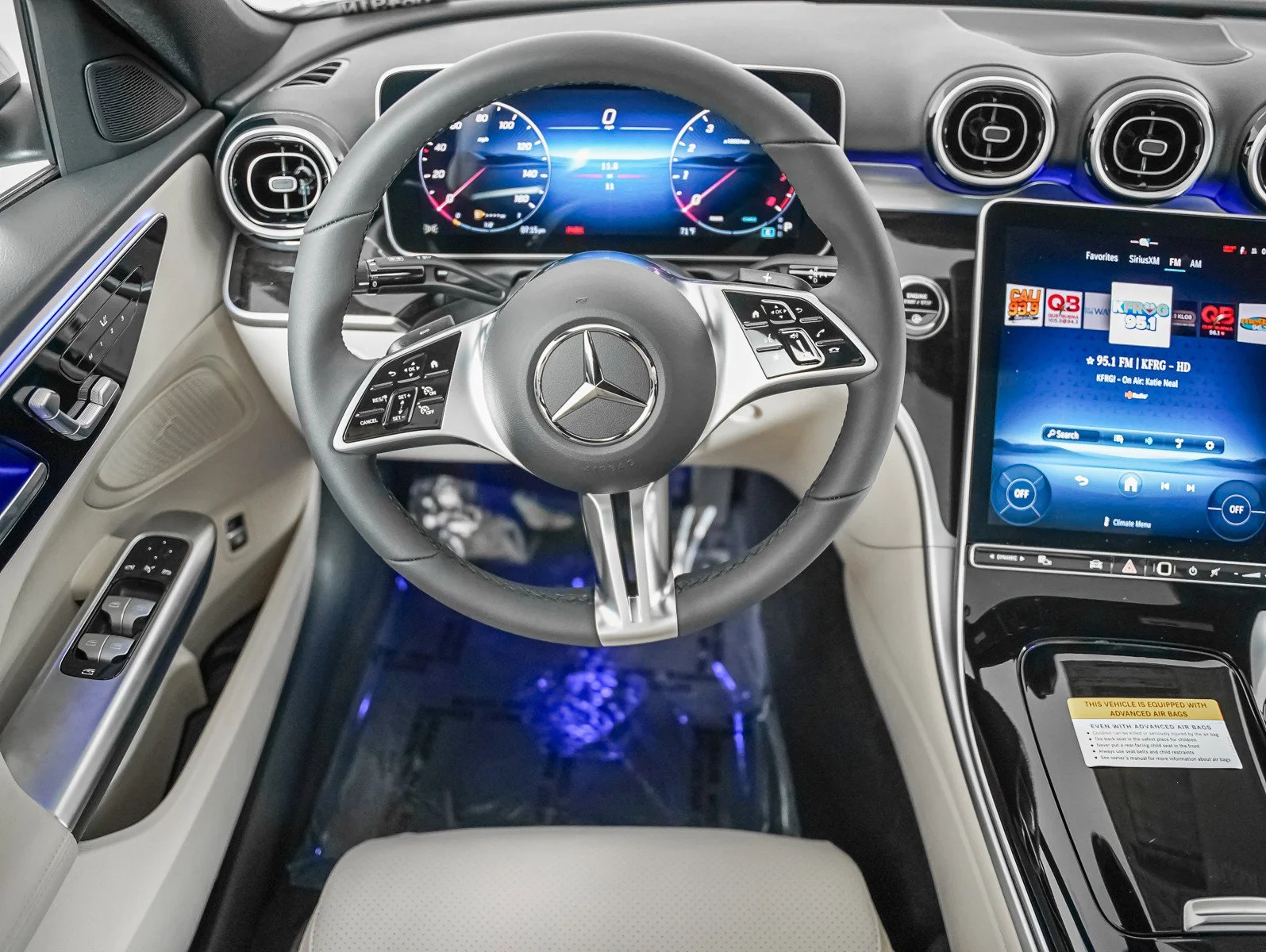 New 2026 Polar White Mercedes-Benz C 300 4MATIC® image 14