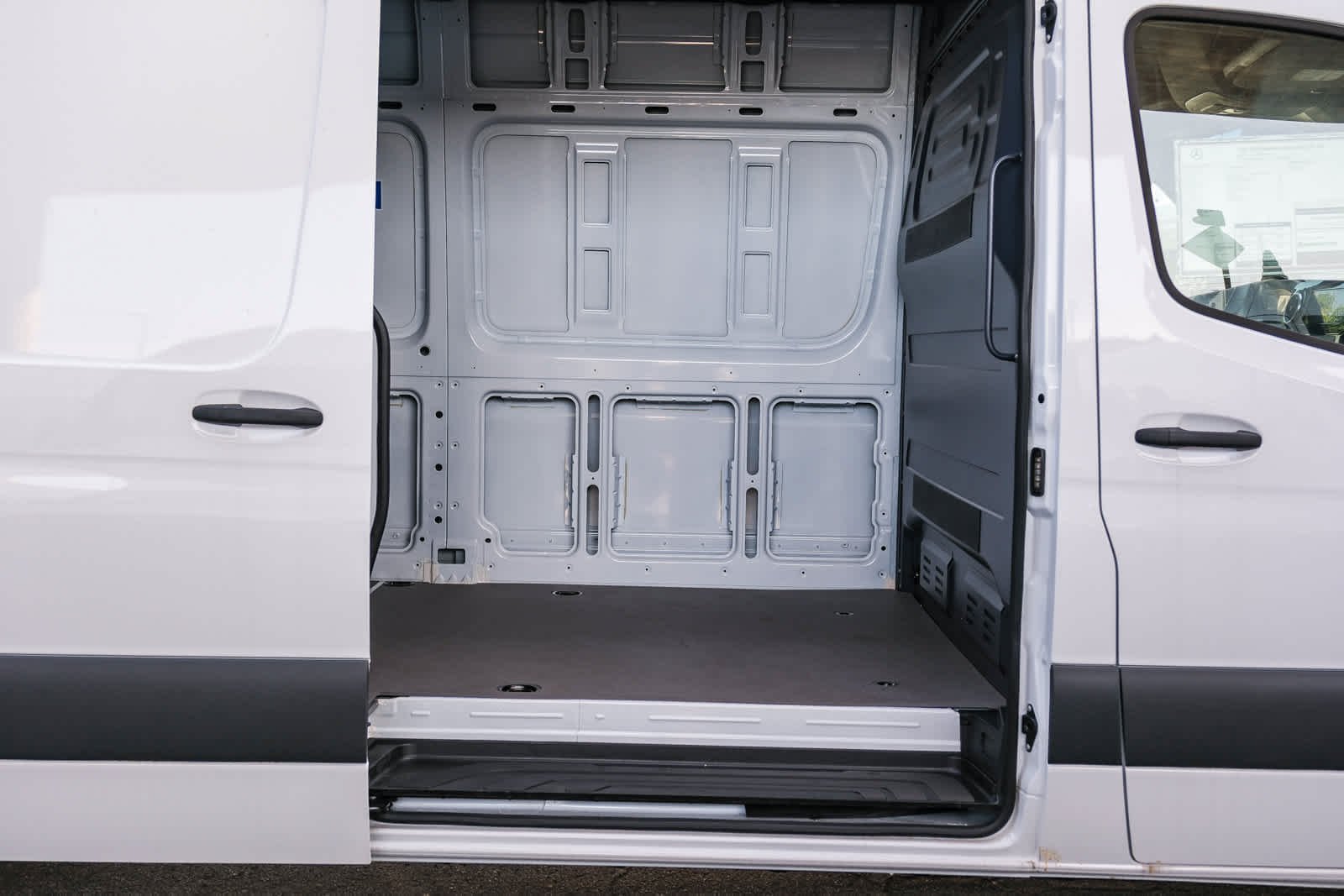 New 2025 Arctic White Mercedes-Benz Cargo 170 WB High Roof RWD Electric Motor image 16