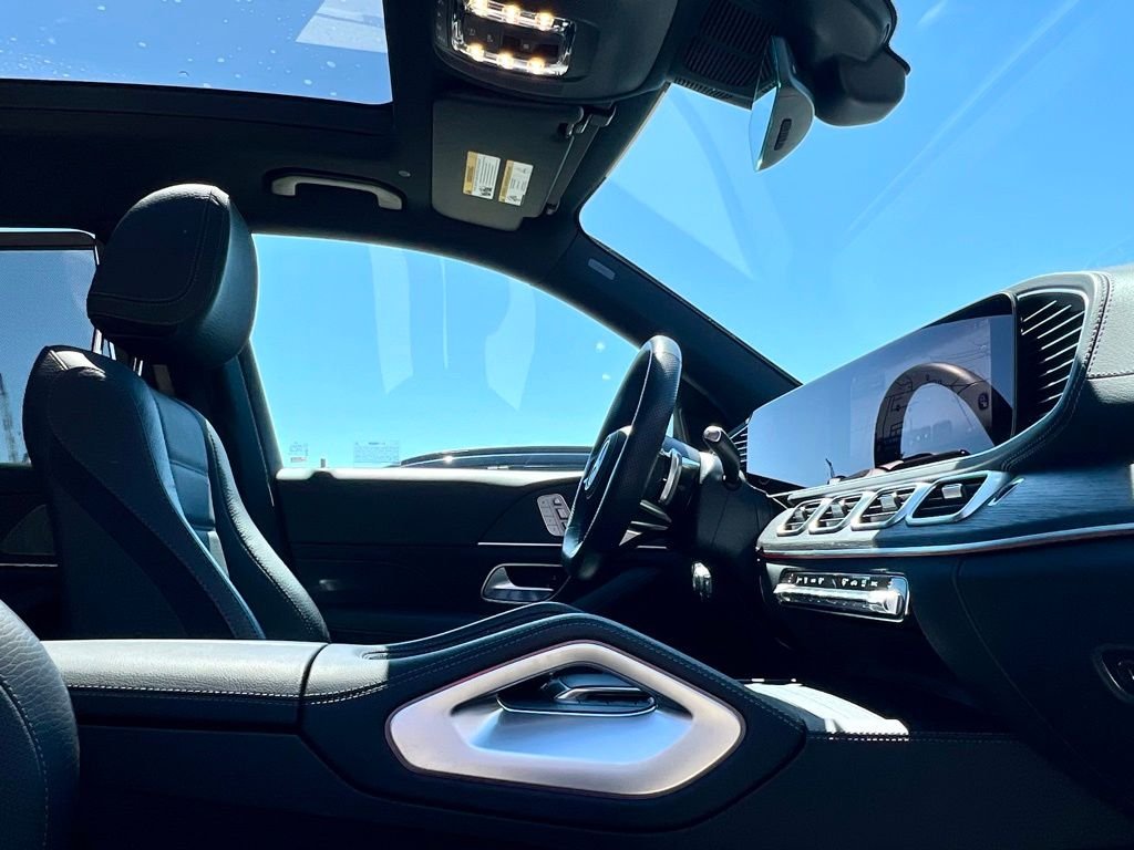 Certified Used 2024  Mercedes-Benz GLS 450 image 19