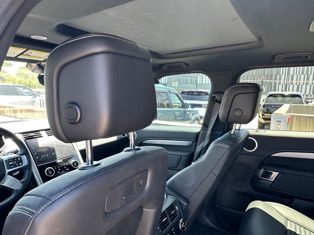 2025 Land Rover Discovery Dynamic SE - Photo 28