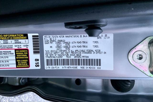 Certified Used 2020 SILVER SKY METALLIC Toyota  image 31