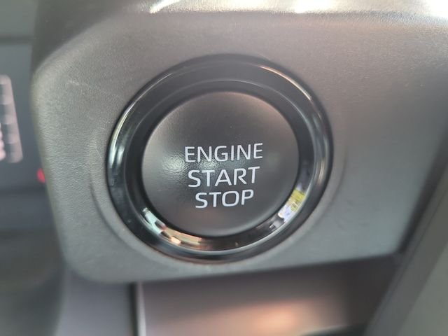 Used 2024 White Toyota SR5 image 25