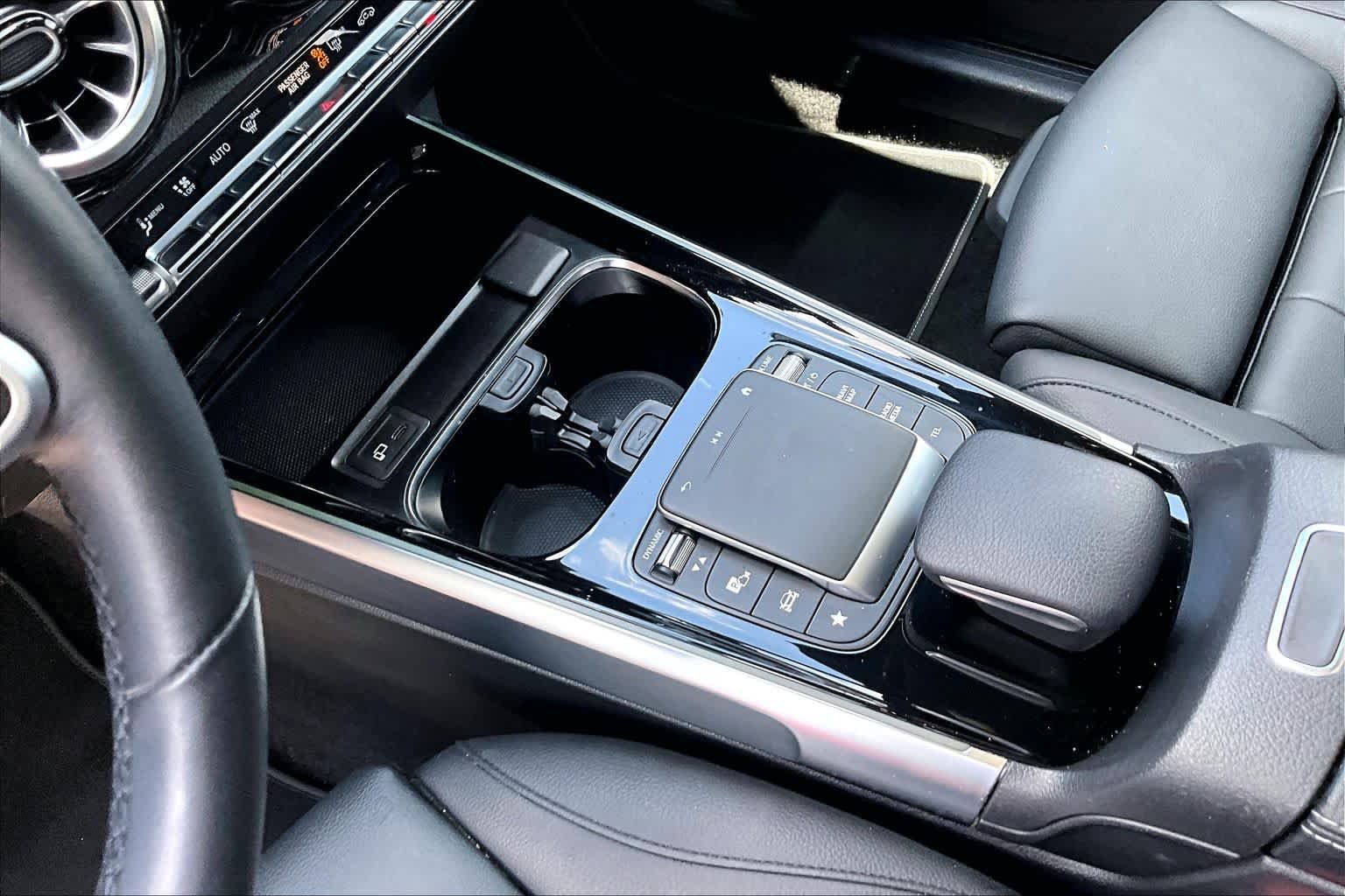 Used 2023 Night Black Mercedes-Benz GLB 250 image 17