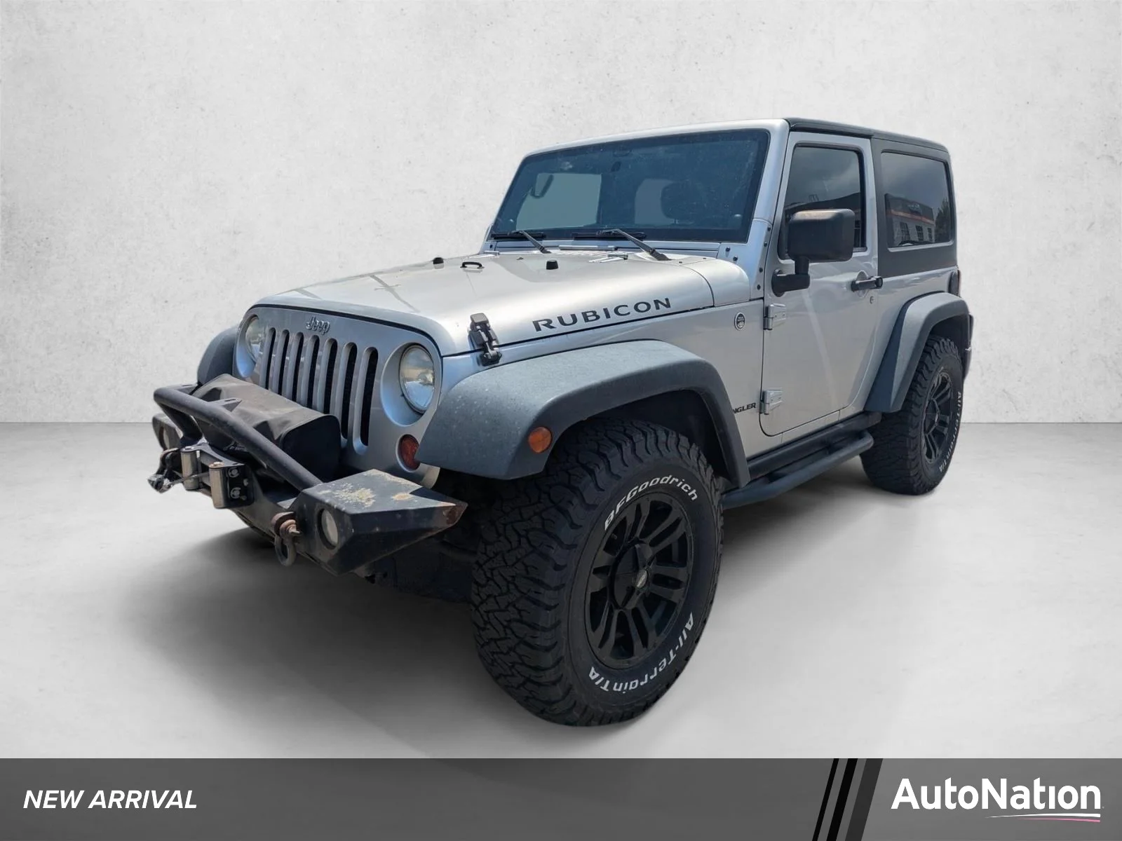Used 2012 Bright Silver Clearcoat Metallic Jeep Rubicon image 1