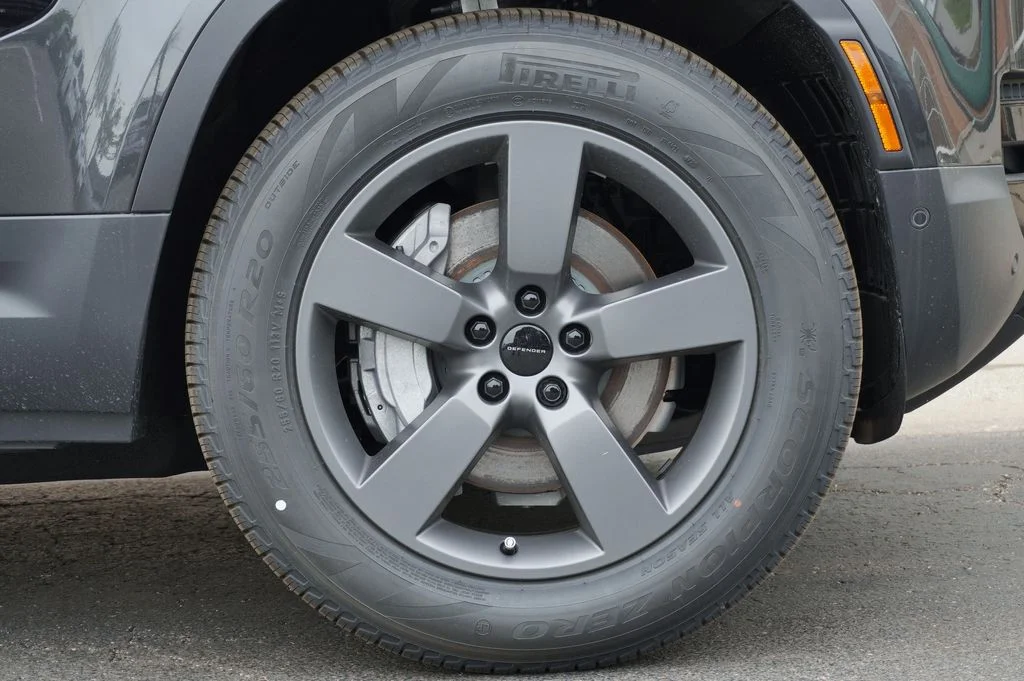 Used 2026 Gray Land Rover S image 8