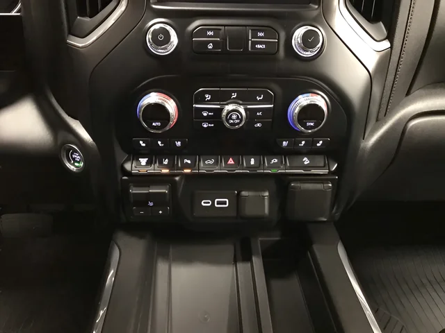 Used 2020 Blue GMC AT4 image 16