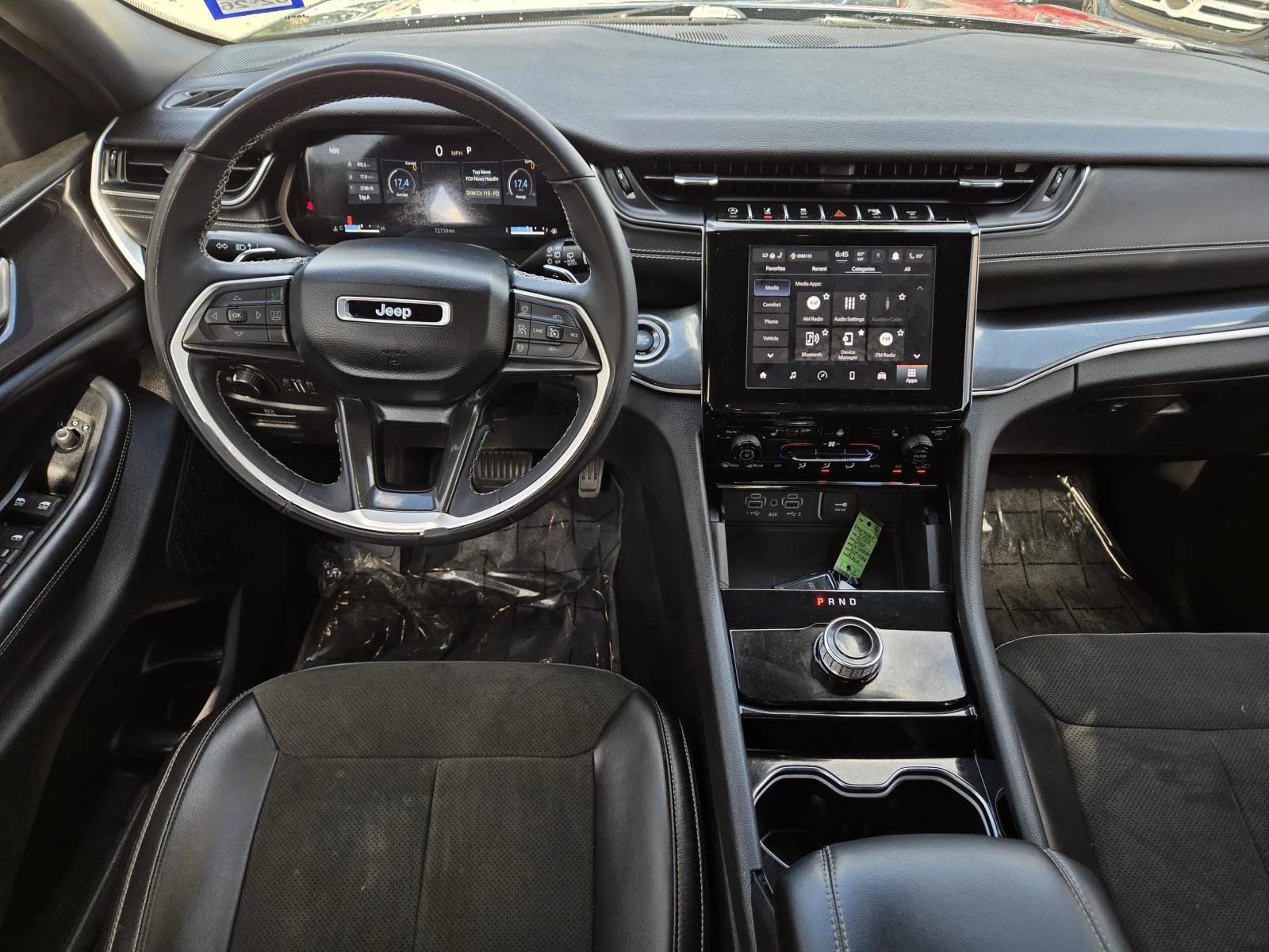 Used 2023 Diamond Black Crystal Pearlcoat Jeep Altitude image 33