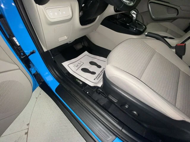 Used 2023 Blue Kia EX image 12