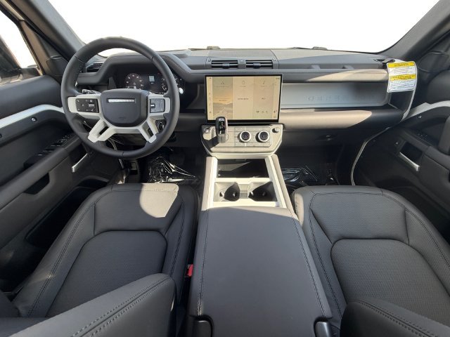 New 2026 Fuji White Land Rover S image 12