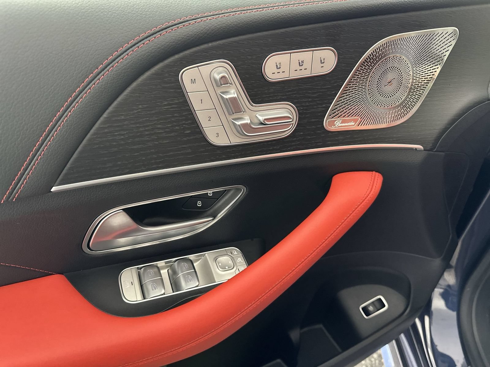 Used 2024 Blue Mercedes-Benz GLE 53 AMG® image 13