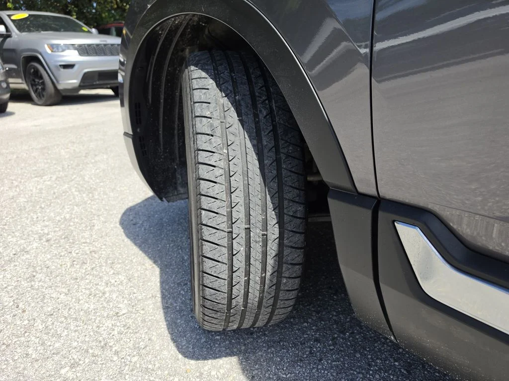 Certified Used 2017  Honda Touring image 36