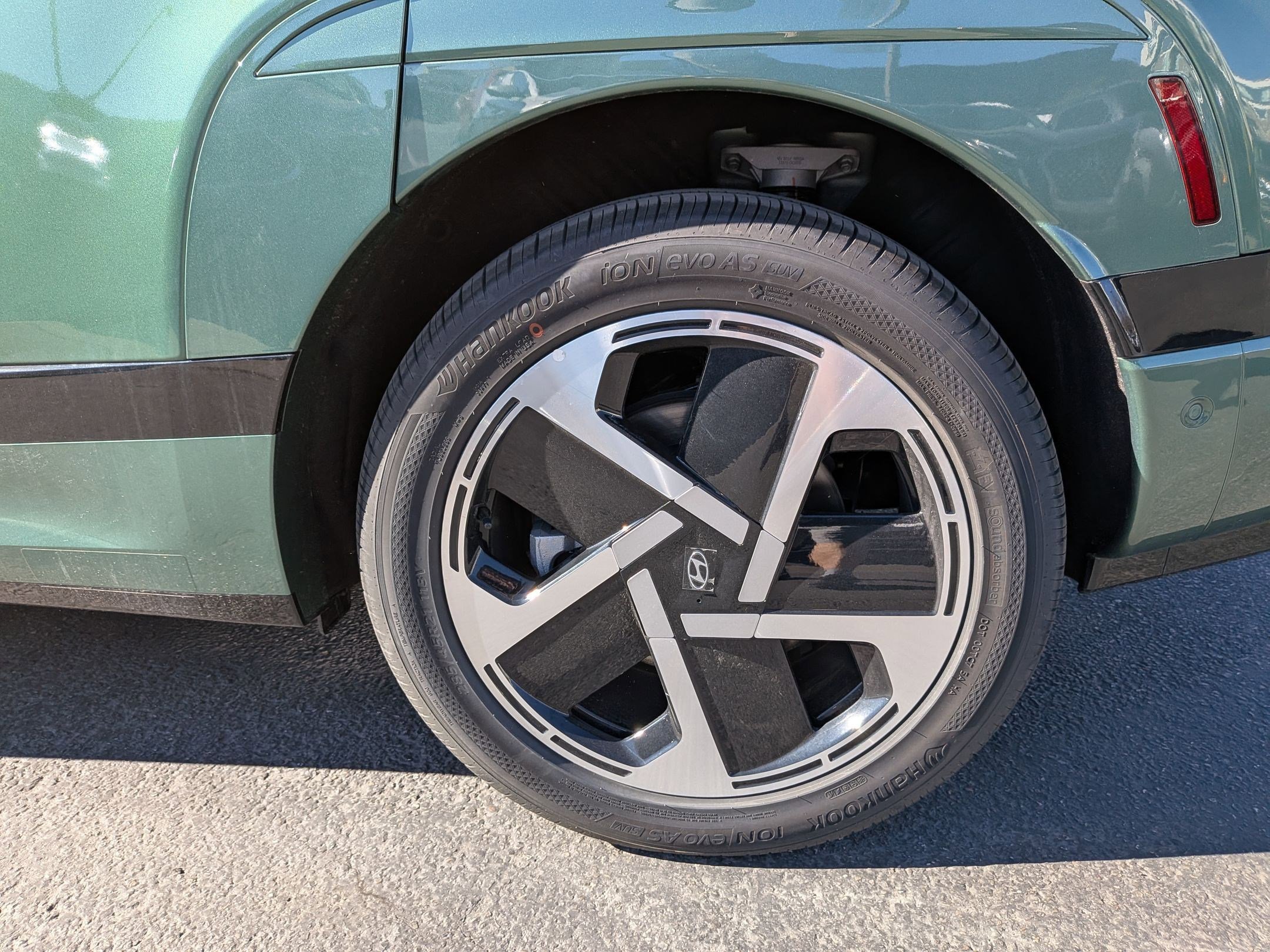 2026 Hyundai IONIQ 9 Performance Calligraphy - Photo 15