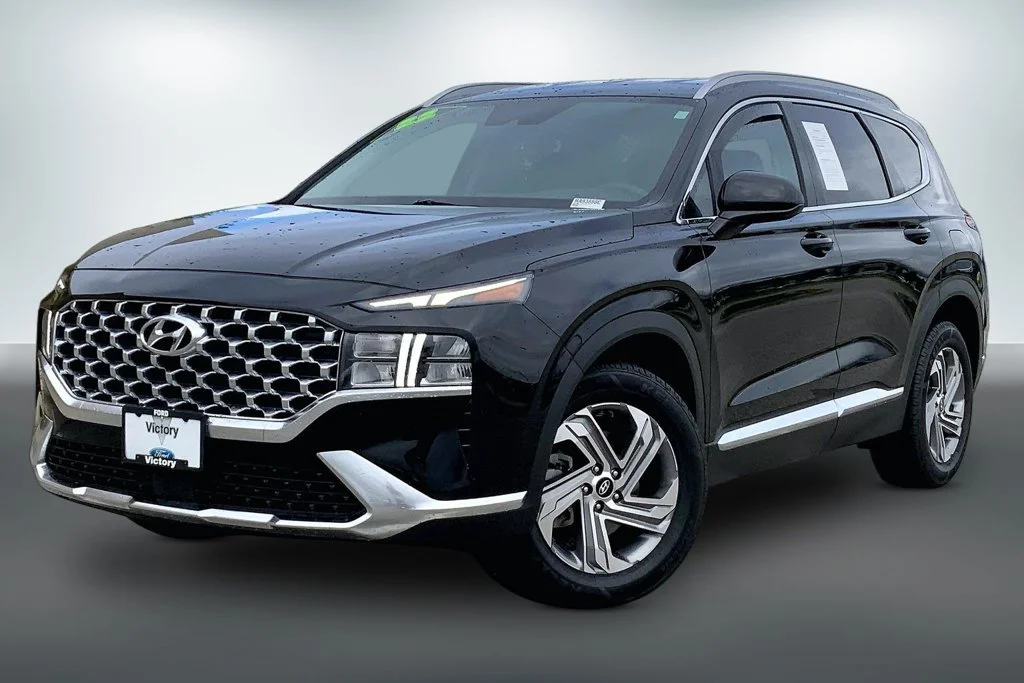 Used 2022 Hyundai Santa Fe SEL with VIN 5NMS24AJ5NH443351 for sale in Kansas City
