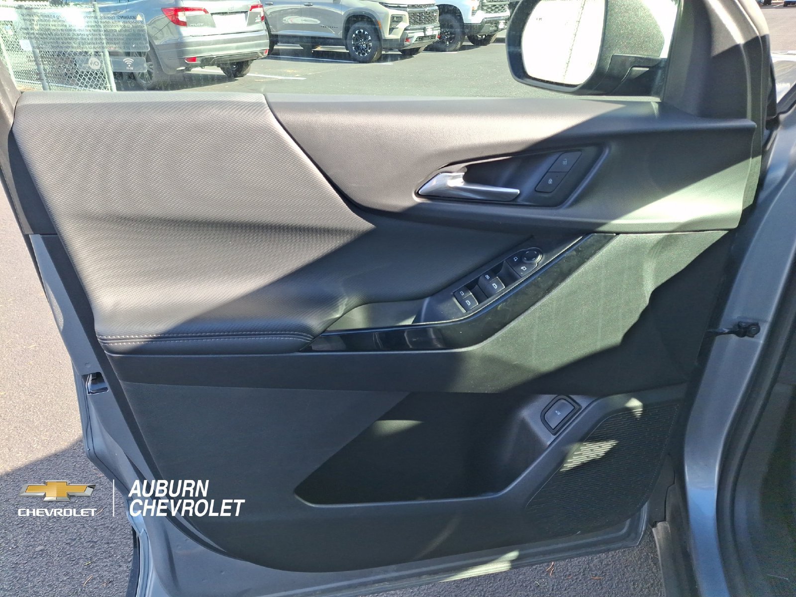 2025 Chevrolet Equinox LT - Photo 15