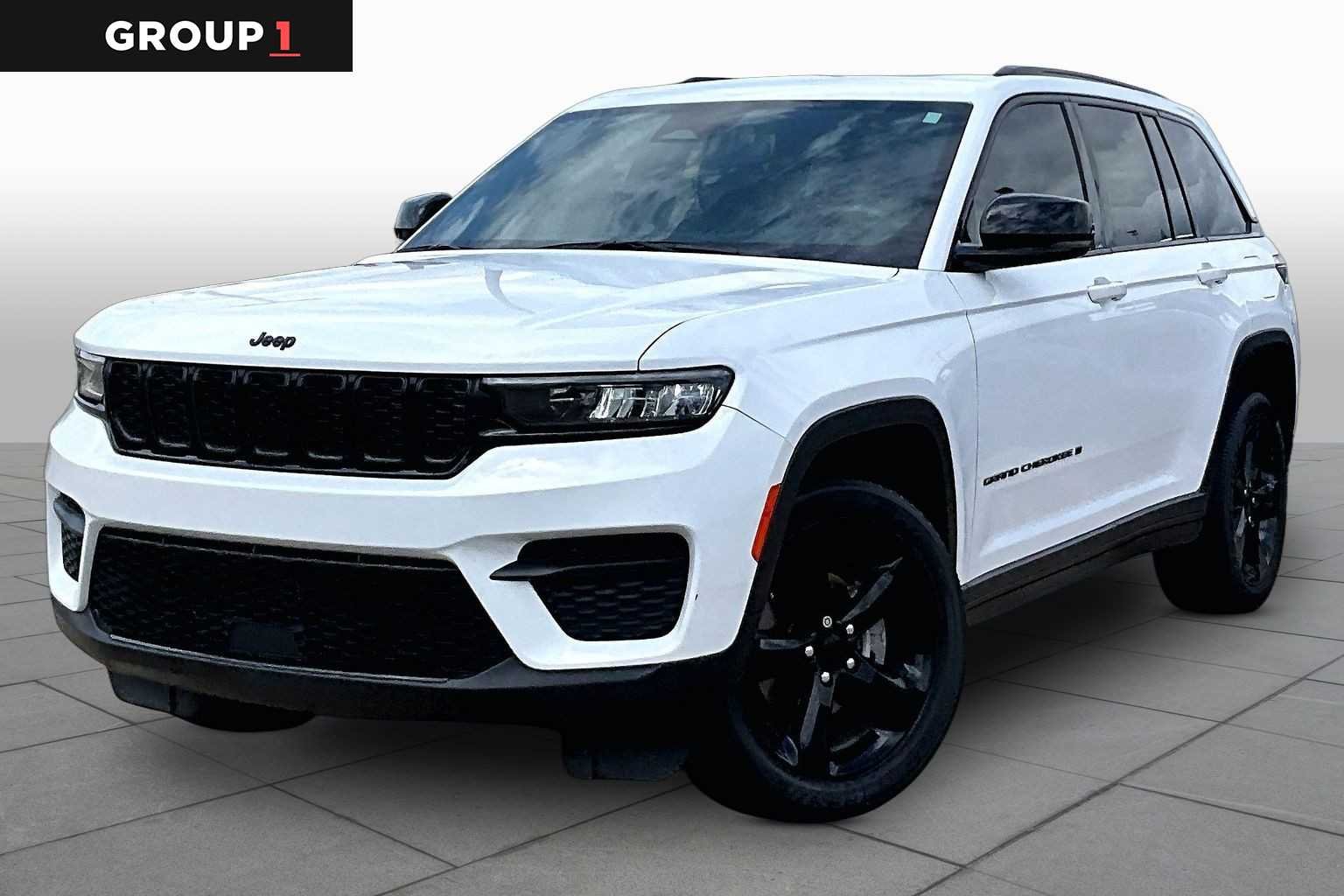 2023 Jeep Grand Cherokee Altitude 4x4's photo