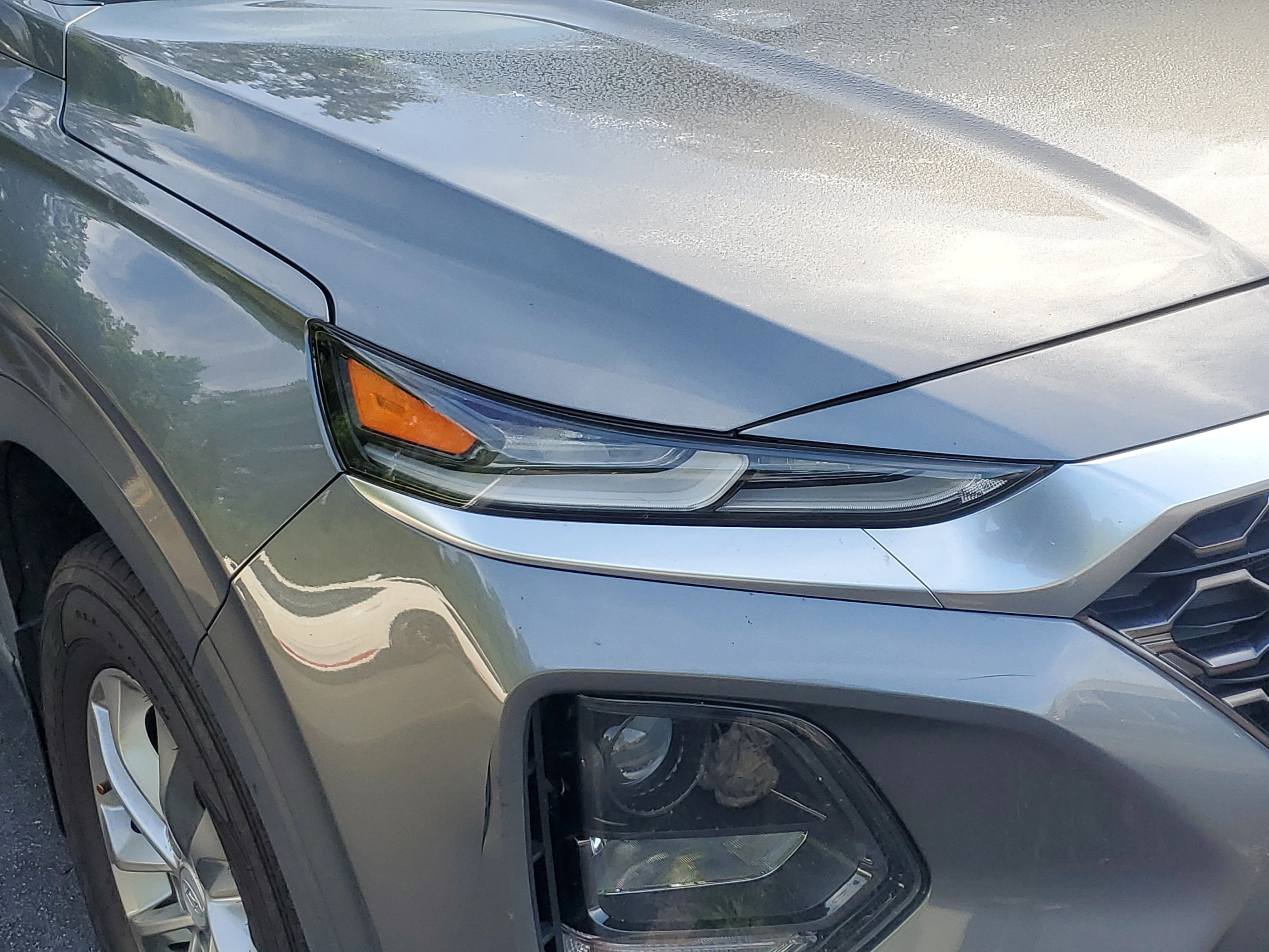 Used 2020 Machine Gray Hyundai SE image 9