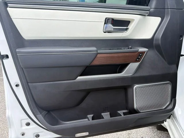 Used 2025 Beige Toyota Capstone image 10