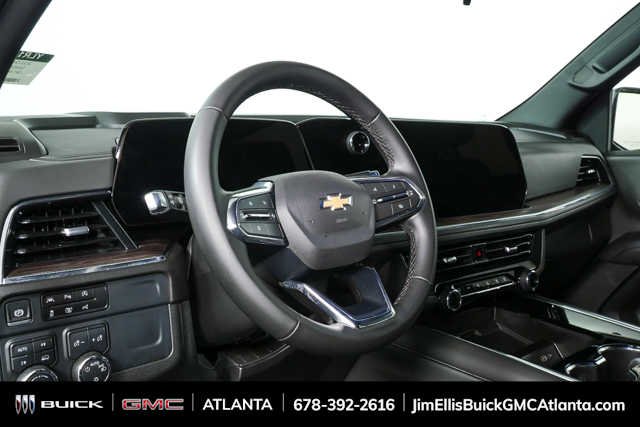 Used 2025 Sterling Gray Metallic Chevrolet LT image 4